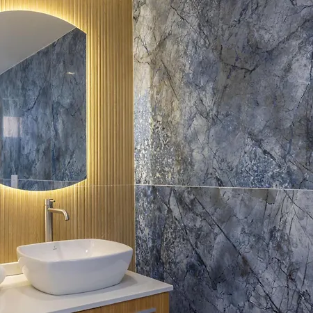 Relax Апартаменты *